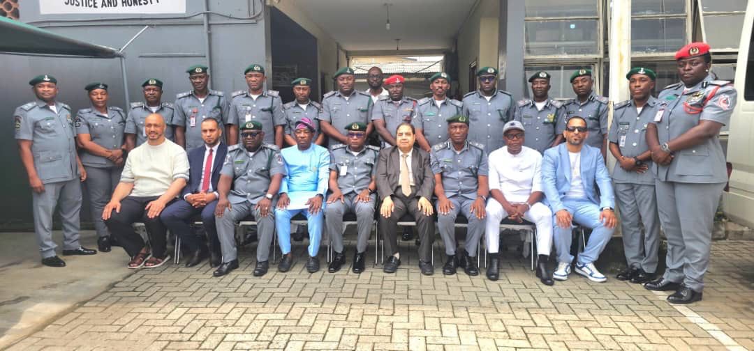 Libyan delegation with Nigeria Customs Service officials